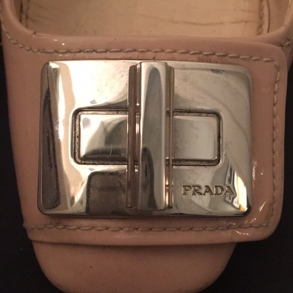 Prada low heel pumps - Picture 2 of 6